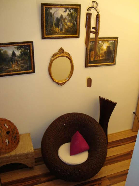 Hotel Trivia Antique Sofia Exteriör bild